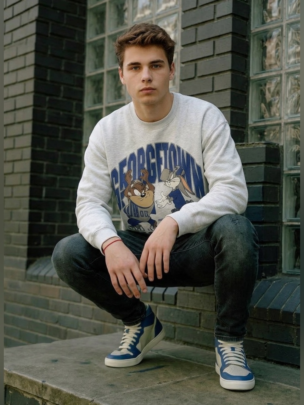 ⛹🏼‍♂️ VINTAGE 1999 Oversized NCAA Georgetown Hoyas Crewneck Sweatshirt